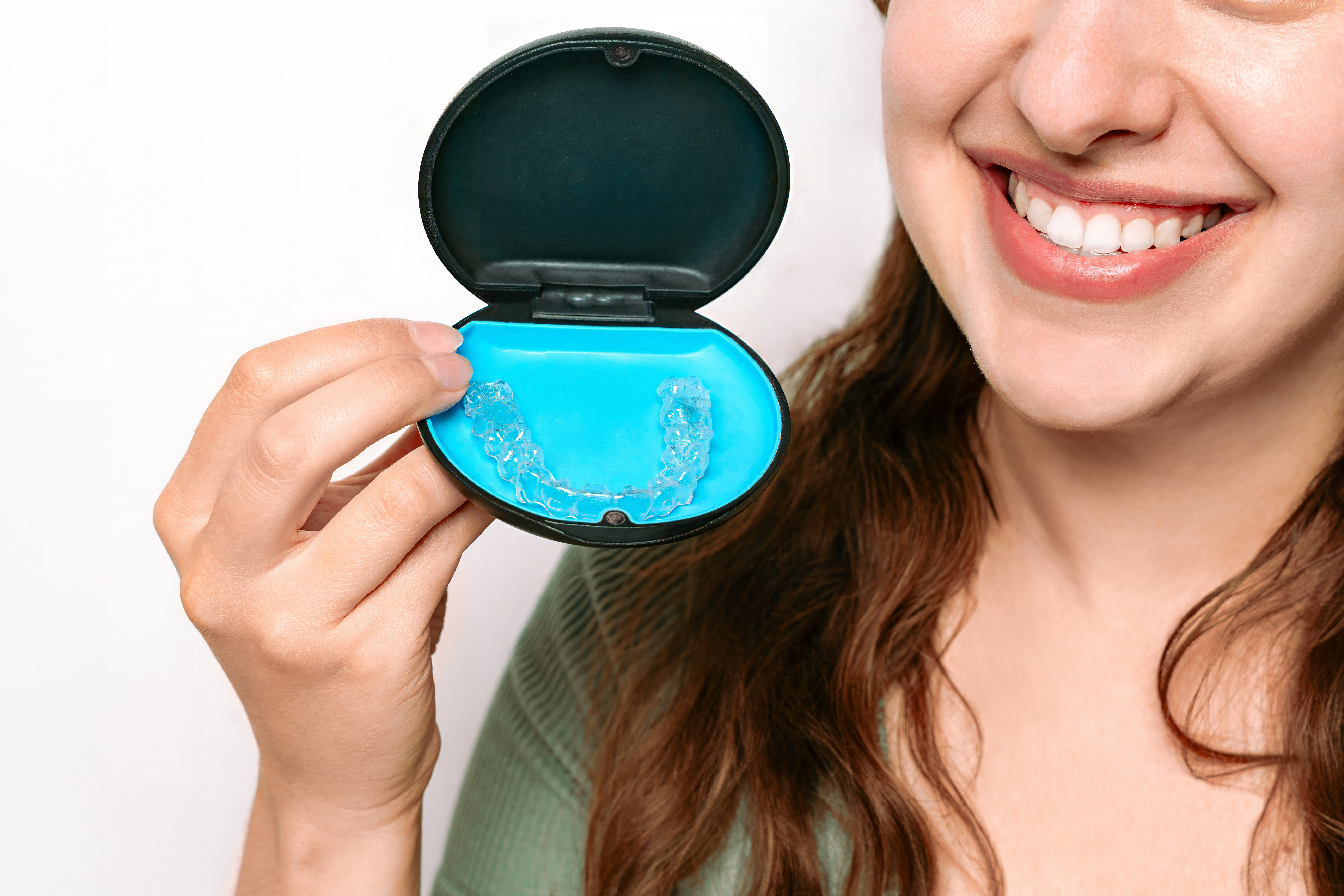 Ortodontia Invisível em Florianópolis - Alinhamento discreto dos dentes